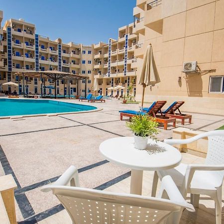 Poolside With Patio Near El Gouna Leilighet Hurghada Eksteriør bilde